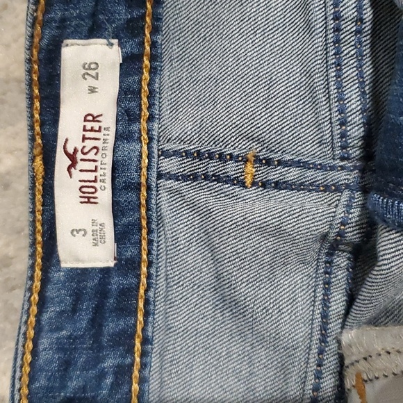 Hollister Mini Jean Skirt Size 3 (w26) - Picture 2 of 3